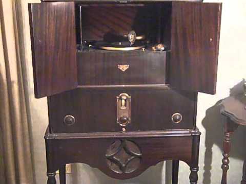 BEN BERNIE'S HOTEL ROOSEVELT ORCH. ARTHUR FIELDS - SLEEPY TIME GAL - ROARING 20'S VICTROLA RADIOLA