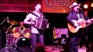 Dwayne Verheyden & Flaco Jimenez Tejano Conjunto Festival 2013 may San Antonio(1)