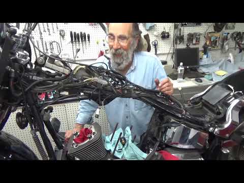 Removing Cylinders and Piston on the Evo