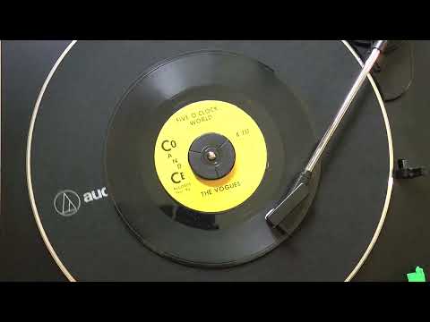 "Five O'Clock World" (Allen Reynolds) by The Vogues - Co & Ce 45rpm
