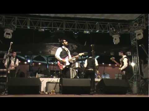 Twin Tones - Bandidos / La escopeta del diablo