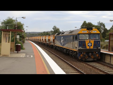 CFCLA G515  on a loaded stone Train in Wandong - Australian Trains