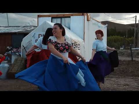 Día de la Tradición Caence ft OPIDNNA Puerto Santa Cruz.