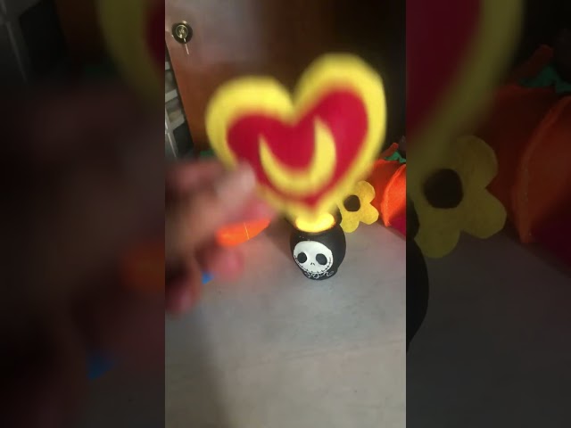 Vídeo relacionado con Tarjeta de cumpleaños de bruja para ella, divertida felicitación temática de bruja, deseos mágicos para amigos, colegas, compañeros de trabajo y familia, viene con divertidas calcomanías