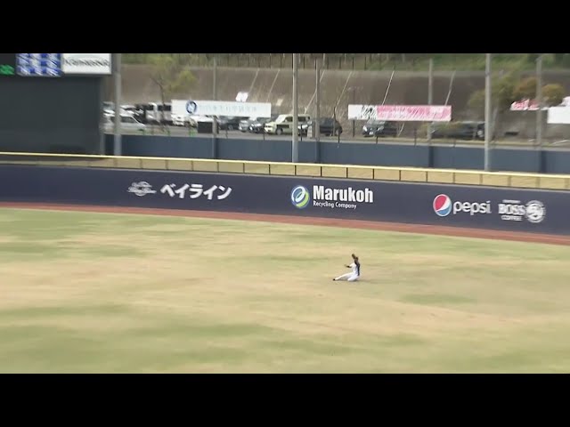 【ファーム】守備でも魅せる!! ファイターズ・白村 スライディングキャッチ 2019/4/12 F-M(ファーム)