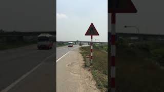 preview picture of video 'Lỗi xi nhan, ngược chiều đầu đường 18 Hà Nội-Bắc Ninh không phải ai cũng biết'