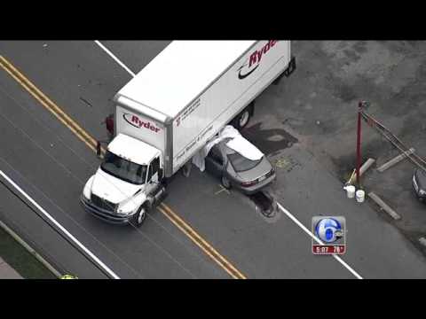 1 dead in crash involving box truck in Upper Chichester