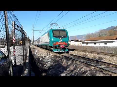 TRANSITO IN LINEA TRENO REGIONALE CON E464 035