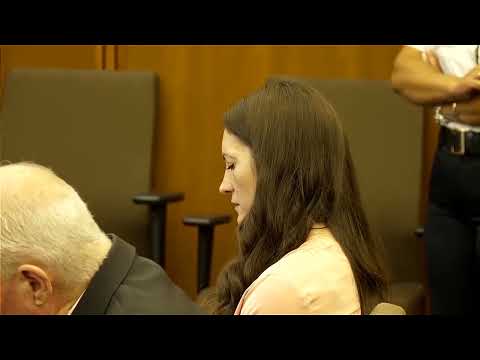 検察、リンジー・クランシー被告の再審理か (Prosecutors likely to retry Lindsay Clancy)