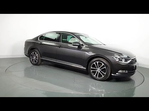 181D29693 - 2018 Volkswagen Passat HIGHLINE 1.6TDI M6F 120HP 4DR 26,945
