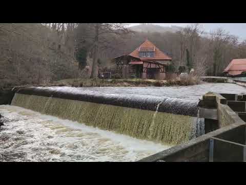 Ilsenburg/Harz , die Ilse am Wehr in der Mühlenstraße