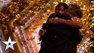 GOLDEN BUZZER! Alesha moved to tears by musical duo, Flintz &amp; T4ylor | Auditions | BGT 2022