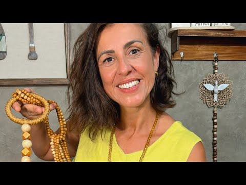 Colar de Mesa com contas de madeira