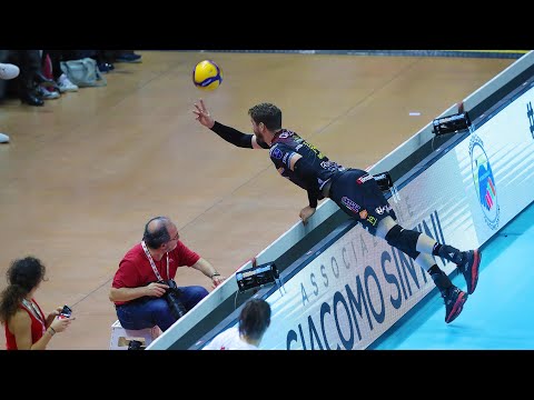 Moments When Bruno Rezende Shocked the World | King of Setters (HD)