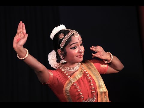 Lalitha raga Pushpanjal by Bhairavi Venkatesan - Sridevi Nrithyalaya - Bharathanatyam Dance