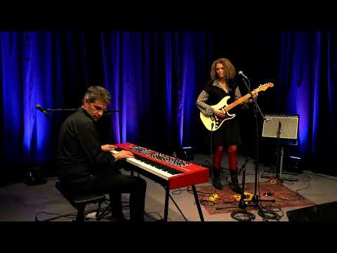 CÔTÉ VAGUE - VOOO MUSIC