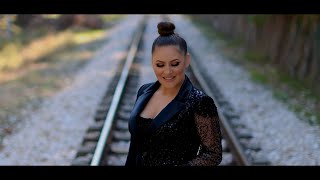 Xhoi Gremi - Jam Një Vajzë E Vogël