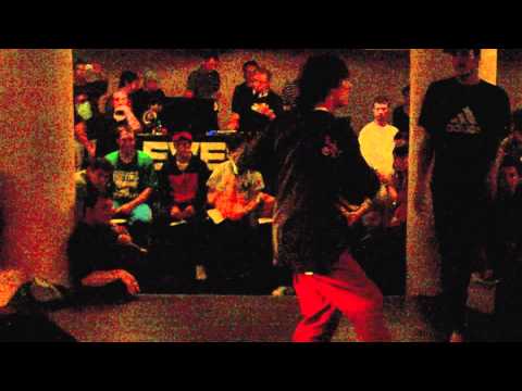 Ripperz Crew vs Tupeu crew.... Xen Jam brasov Round 1