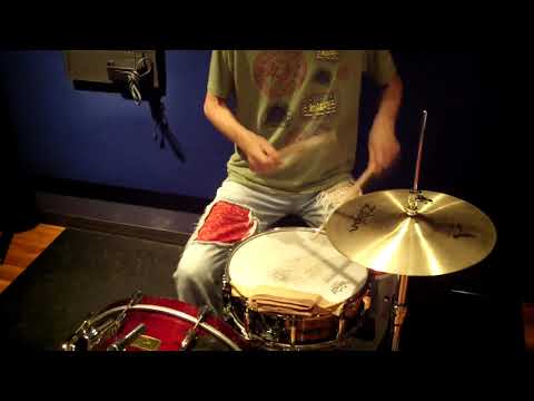 Cool JB Funk Groove #1 ( Jamire Williams Style ) - Drum Lesson #381