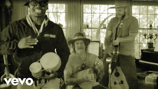 Music video thumbnail preview for Slapbak - Can't Trust Your Honesty (Official Video) ft. Donavon Frankenreiter, Matt Grundy by The Resonars