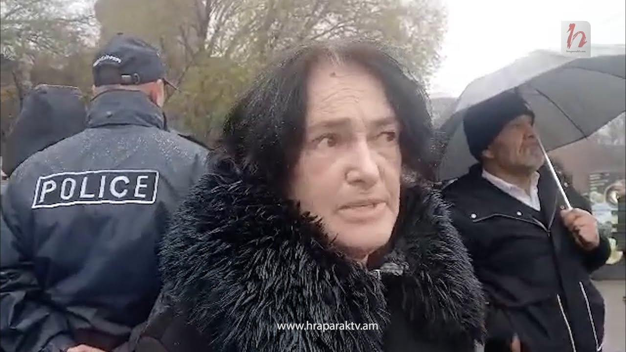 Զարմանալի է, որ սրան մինչև հիմա պաշտպանող կա