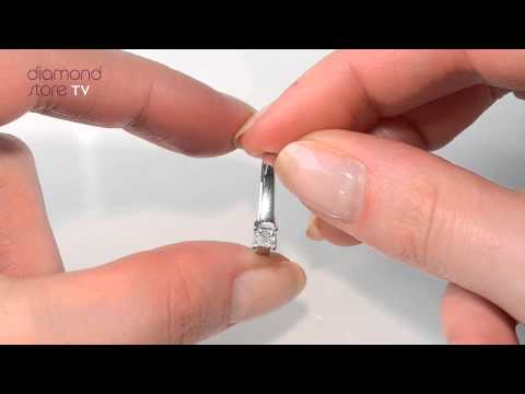 UT32 47XUS - Lovely Lucy Platinum Diamond Engagement Ring 0.25CT-F-G/VS