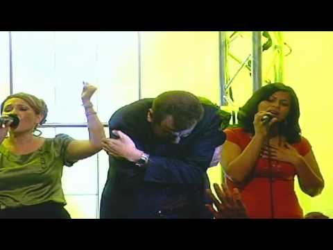 SoBre AlAs De PaLoMa - Billy Bunster - Musica Cristiana - PortadoresDeSuGloria