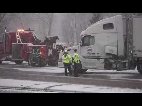 Winter Storm Impacts Twin Cities Metro - 12/10/2021