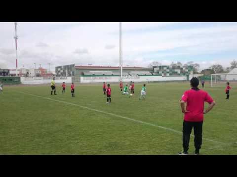 Encuentro CD Rota Prebenjamín A - UD Roteña, gol cedido por los rojillos