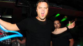 Above & Beyond - Sun & Moon + ID (Markus Schulz Mashup)