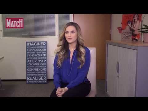 Clara Morgane effeuille son calendrier pour Paris Match