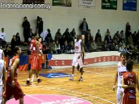 Nacional 102 - 25 de Agosto 71 - metropolitano 2011