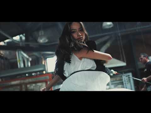 Mercedes-Benz Fashion Week Istanbul: Day 3 // Mercedes-Benz presents Özlem Süer Visual Stories 2