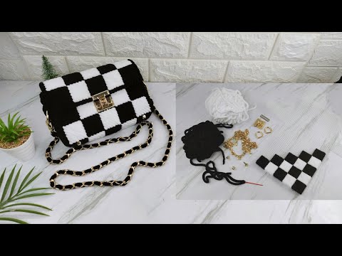 PLASTIC CANVAS BAG DIY | HOW TO MAKE YARN BAG