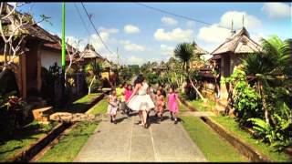 preview picture of video 'Bring Indonesia's Beauty to The World (smart version)'