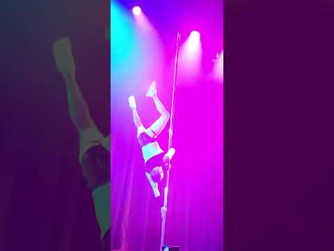 Dirty Circus April 13 2024 House of Yes Front Row Rich Blaine Petrovia shows off some new moves.