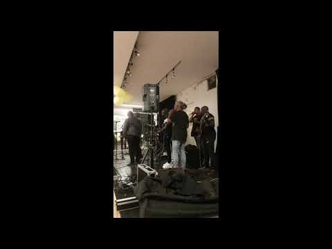 PATRICK TEVREDEN & YOUNG COSJE