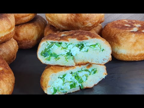 How to make delicious yeast dough for fried pies. Recipe for pies with cottage cheese and herbs.