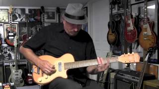 Video thumbnail for 1955 Harmony H44 Stratotone Guitar Demo by drowninginguitars