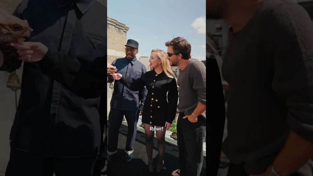 The cast reunites with Delores in London ahead of the premiere tonight!