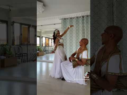 Drum solo improvisation tabla #dance #bellydance #egypt #vivitorres #vivit #cairo