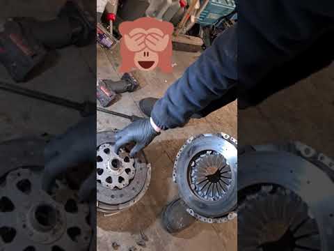 AUDI A4 B8 clutch and flywheel change #Sachs #Clutch #Kit #subscribe