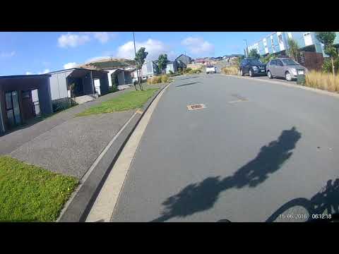 Ute Wrong Side of Road