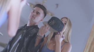 Gustavo Elis ft  Corina Smith   Novios Video Oficial