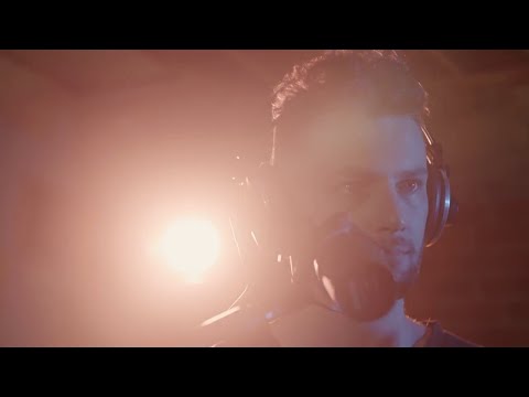 Alae performs Hit Me Where It Hurts