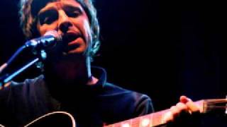 Noel Gallagher - cigarettes in hell