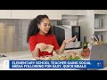Elementary school teacher gains social media following for quick, easy meals - Video