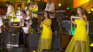 Los Ángeles Azules deleitaron a todos con el tema “Entrega de amor”.