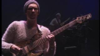 Tony Grey Bass solo (Hiromi live)