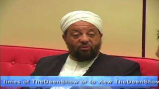 Christmas, Santa Claus and Islam - Dr. Abdullah Hakim Quick - The Deen Show